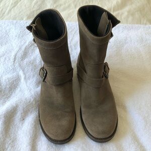 La Canadienne Suede Engineer Boots Size 10 Made In Canada- Brown/Taupe Size 10